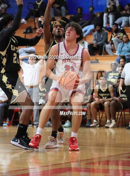 Thumbnail 3 in Kinston @ West Carteret photogallery.