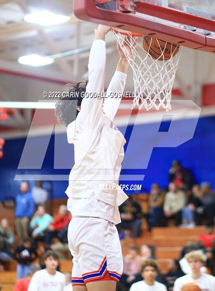 Thumbnail 1 in Kinston @ West Carteret photogallery.