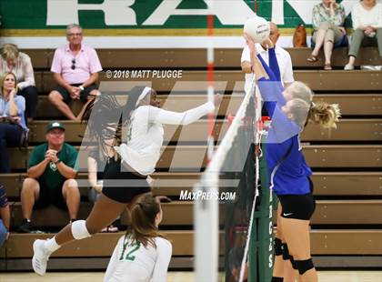 Thumbnail 1 in Frontier @ Garces Memorial photogallery.