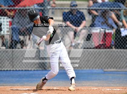 Thumbnail 3 in Mountain Vista vs. Legacy (CHSAA 5A Quarter-Final) photogallery.