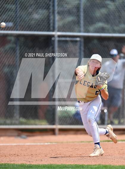 Thumbnail 1 in Mountain Vista vs. Legacy (CHSAA 5A Quarter-Final) photogallery.
