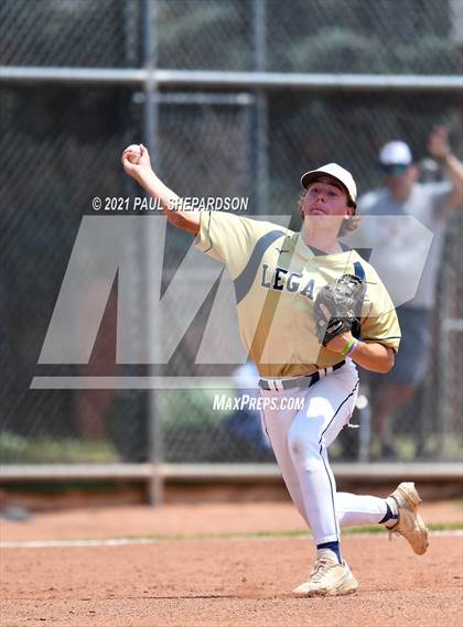 Thumbnail 3 in Mountain Vista vs. Legacy (CHSAA 5A Quarter-Final) photogallery.