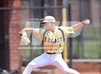 Thumbnail 2 in Mountain Vista vs. Legacy (CHSAA 5A Quarter-Final) photogallery.