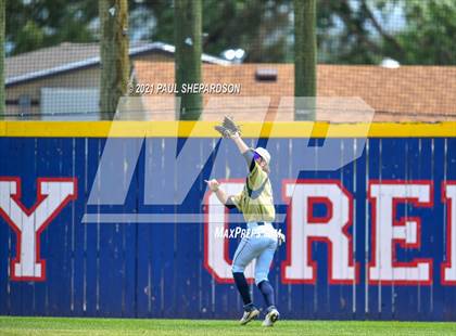 Thumbnail 3 in Mountain Vista vs. Legacy (CHSAA 5A Quarter-Final) photogallery.