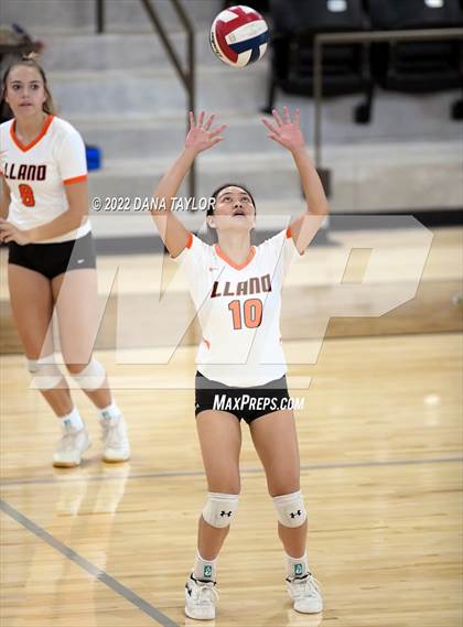 Thumbnail 2 in Llano vs Zephyr (Comanche Tournament) photogallery.