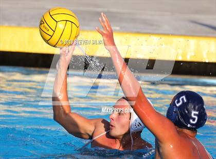 Thumbnail 1 in El Camino vs. Martin Luther King (America's Finest City Tournament) photogallery.