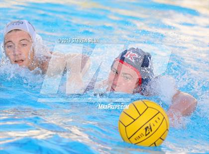 Thumbnail 3 in El Camino vs. Martin Luther King (America's Finest City Tournament) photogallery.