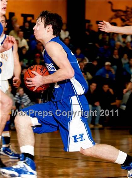Thumbnail 2 in Highlands vs Newport Central Catholic (36th District Championship) photogallery.