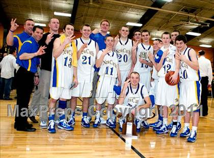 Thumbnail 2 in Highlands vs Newport Central Catholic (36th District Championship) photogallery.