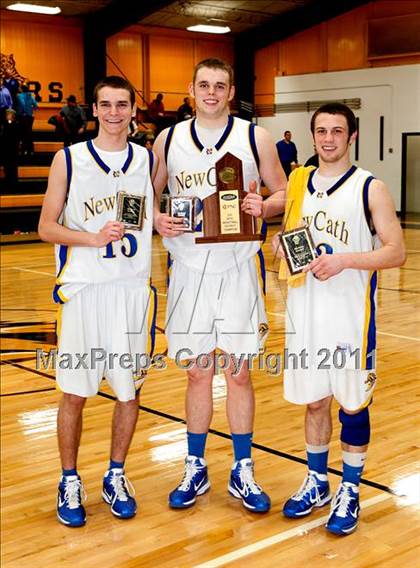 Thumbnail 1 in Highlands vs Newport Central Catholic (36th District Championship) photogallery.