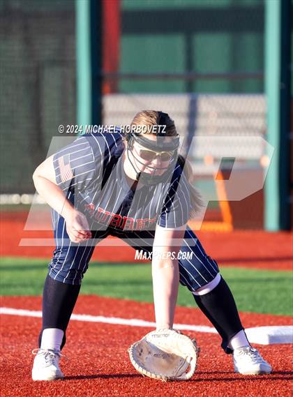 Thumbnail 3 in Aubrey @ Celina photogallery.