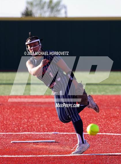 Thumbnail 1 in Aubrey @ Celina photogallery.
