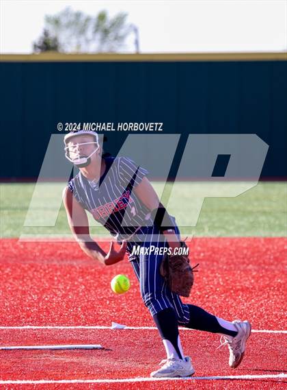 Thumbnail 3 in Aubrey @ Celina photogallery.