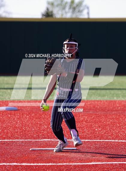 Thumbnail 2 in Aubrey @ Celina photogallery.