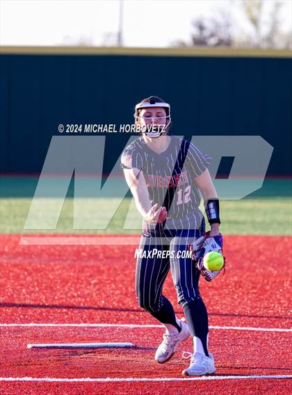 Thumbnail 2 in Aubrey @ Celina photogallery.