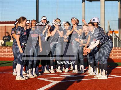 Thumbnail 2 in Aubrey @ Celina photogallery.
