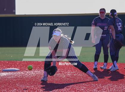 Thumbnail 2 in Aubrey @ Celina photogallery.