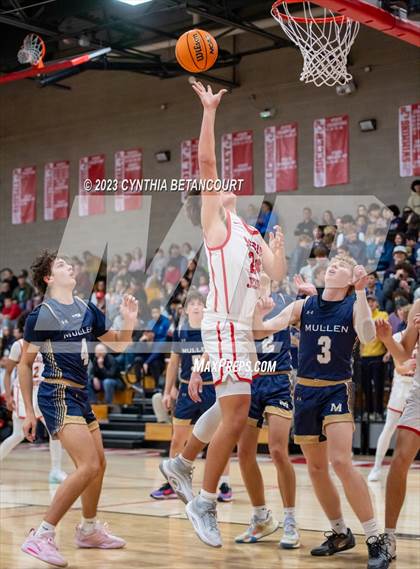 Thumbnail 1 in Regis Jesuit vs Mullen photogallery.