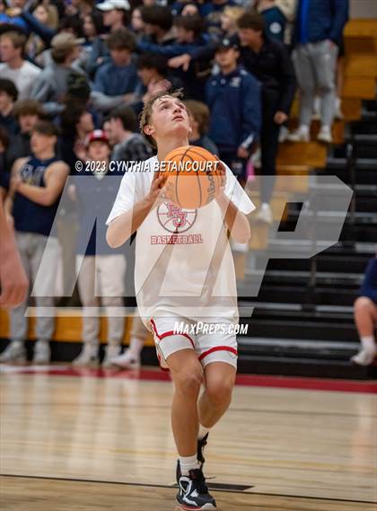 Thumbnail 3 in Regis Jesuit vs Mullen photogallery.