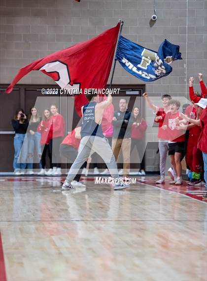 Thumbnail 3 in Regis Jesuit vs Mullen photogallery.