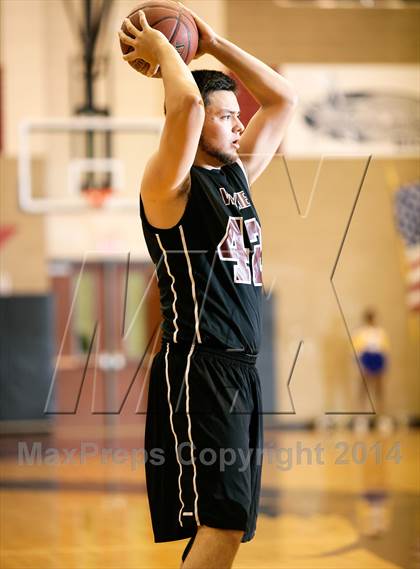 Thumbnail 1 in Sulphur Springs vs Wylie (UIL 4A Bi-District Playoff)  photogallery.