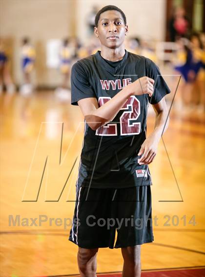 Thumbnail 1 in Sulphur Springs vs Wylie (UIL 4A Bi-District Playoff)  photogallery.