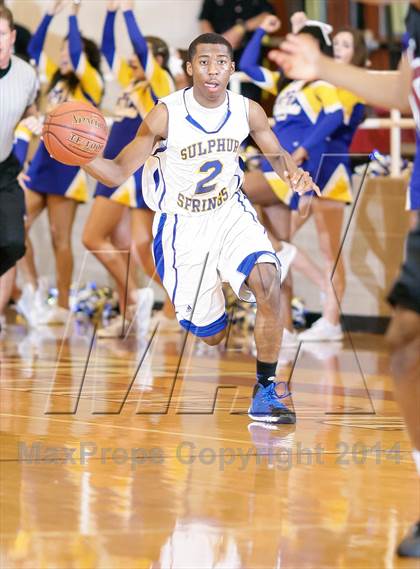 Thumbnail 1 in Sulphur Springs vs Wylie (UIL 4A Bi-District Playoff)  photogallery.