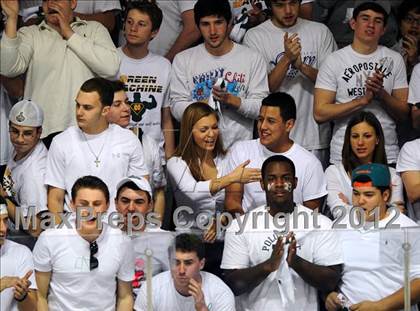 Thumbnail 2 in West Haven vs. Notre Dame (CIAC Division I Semifinal) photogallery.