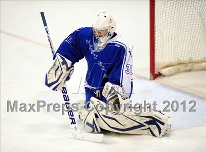 Thumbnail 2 in West Haven vs. Notre Dame (CIAC Division I Semifinal) photogallery.