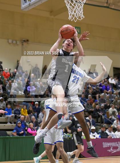 Thumbnail 1 in Saratoga Springs vs. Shenendehowa photogallery.