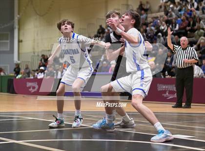 Thumbnail 1 in Saratoga Springs vs. Shenendehowa photogallery.