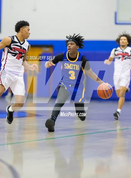 Thumbnail 1 in Hampton vs. Oscar Smith photogallery.