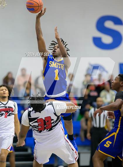 Thumbnail 1 in Hampton vs. Oscar Smith photogallery.