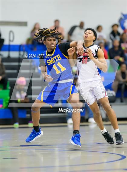 Thumbnail 1 in Hampton vs. Oscar Smith photogallery.