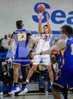 Photo from the gallery "Hampton vs. Oscar Smith"