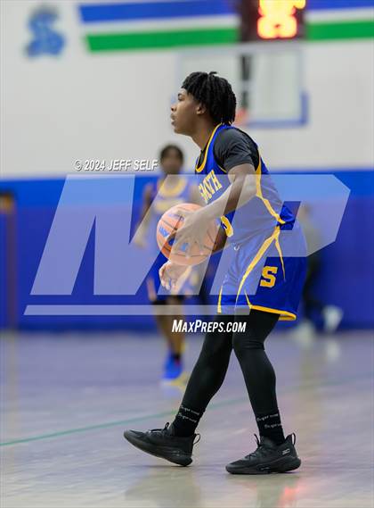 Thumbnail 3 in Hampton vs. Oscar Smith photogallery.