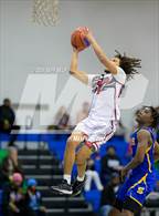 Photo from the gallery "Hampton vs. Oscar Smith"
