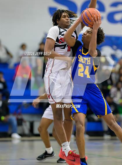 Thumbnail 3 in Hampton vs. Oscar Smith photogallery.