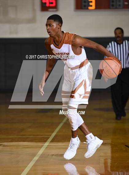 Thumbnail 1 in Katy Taylor vs Dobie (McDonald's Texas Invitational) photogallery.