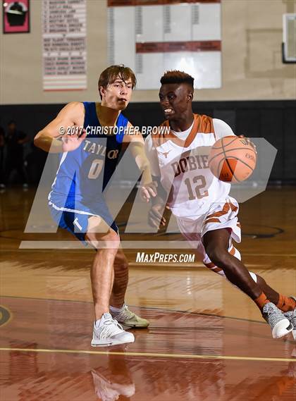 Thumbnail 2 in Katy Taylor vs Dobie (McDonald's Texas Invitational) photogallery.