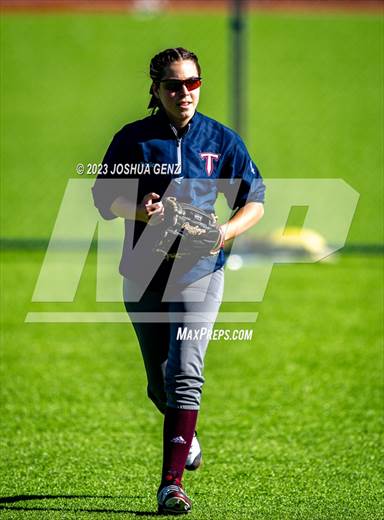 null - Photo 01