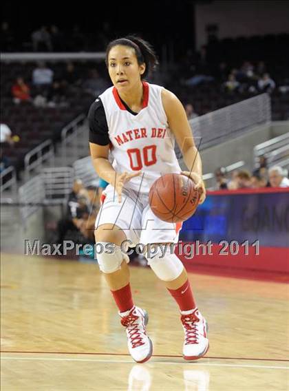 Thumbnail 2 in Canyon Springs vs. Mater Dei (CIF SoCal D1 Regional Final) photogallery.