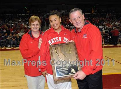 Thumbnail 2 in Canyon Springs vs. Mater Dei (CIF SoCal D1 Regional Final) photogallery.
