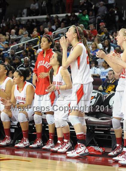 Thumbnail 2 in Canyon Springs vs. Mater Dei (CIF SoCal D1 Regional Final) photogallery.