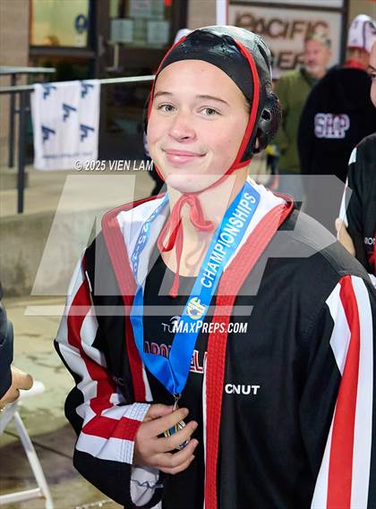 Thumbnail 1 in Sacred Heart Prep @ Carondelet (CIF NorCal Division 1 Regional Final) photogallery.