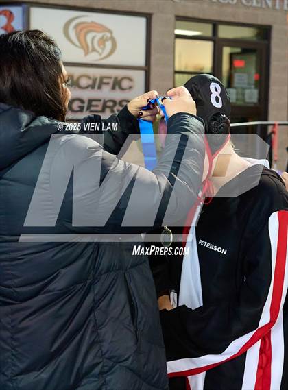 Thumbnail 3 in Sacred Heart Prep @ Carondelet (CIF NorCal Division 1 Regional Final) photogallery.