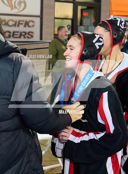 Thumbnail 3 in Sacred Heart Prep @ Carondelet (CIF NorCal Division 1 Regional Final) photogallery.