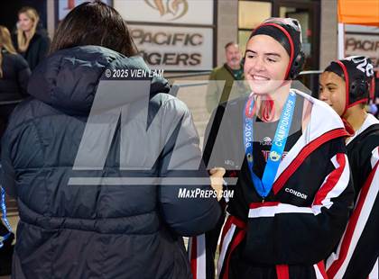 Thumbnail 2 in Sacred Heart Prep @ Carondelet (CIF NorCal Division 1 Regional Final) photogallery.