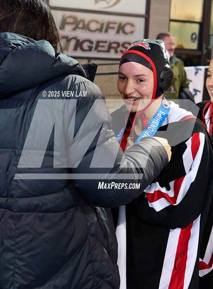 Thumbnail 1 in Sacred Heart Prep @ Carondelet (CIF NorCal Division 1 Regional Final) photogallery.