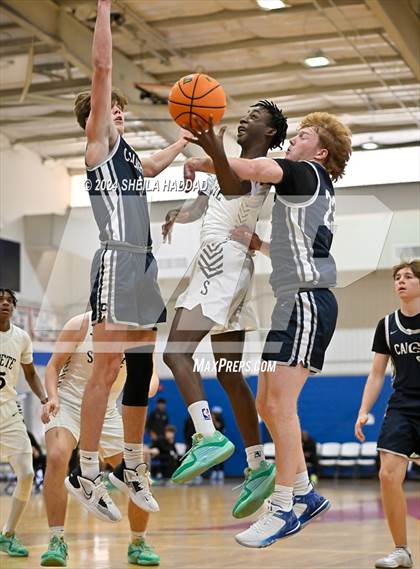 Thumbnail 1 in Calvary Christian vs St Peterburg (Sun Bash Tampa) photogallery.